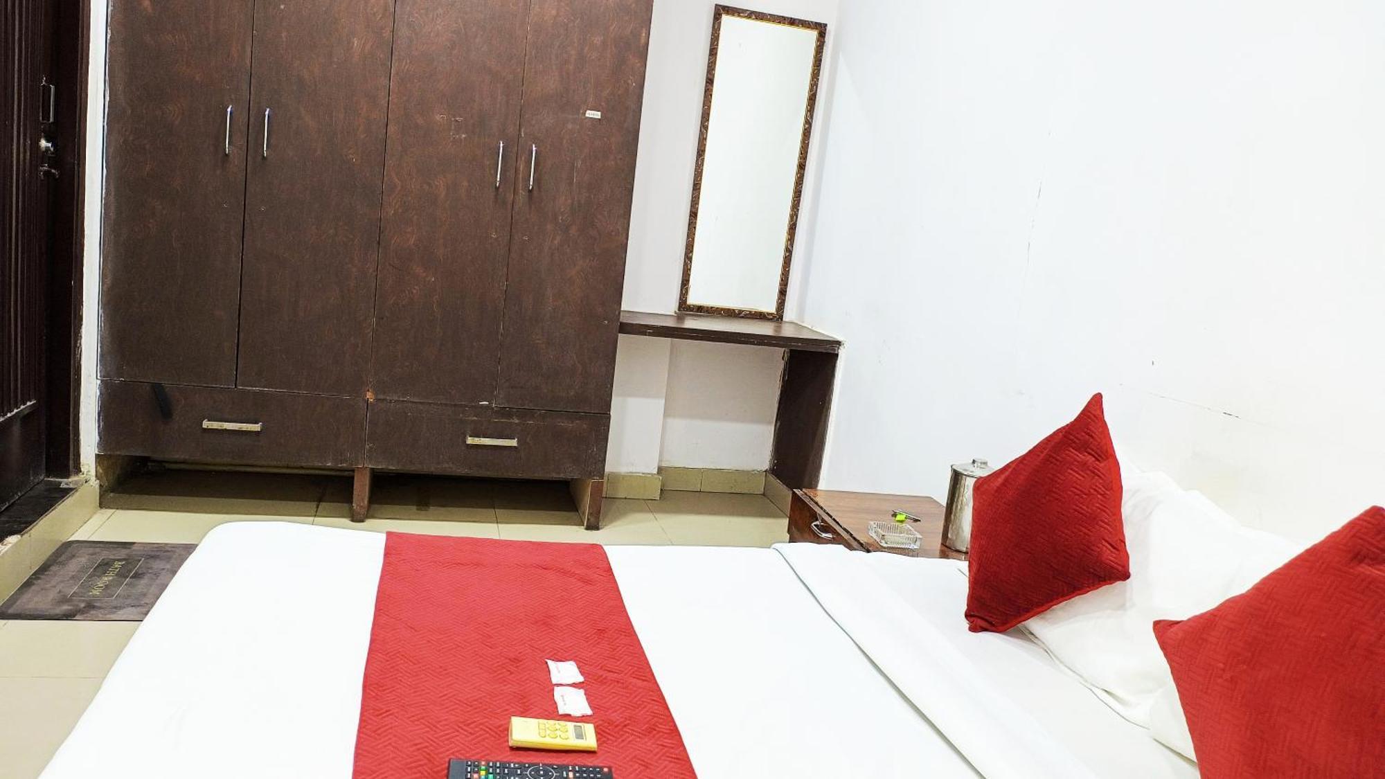 Hotel Maharaja Inn - Lajpat Nagar I Nové Dillí Exteriér fotografie